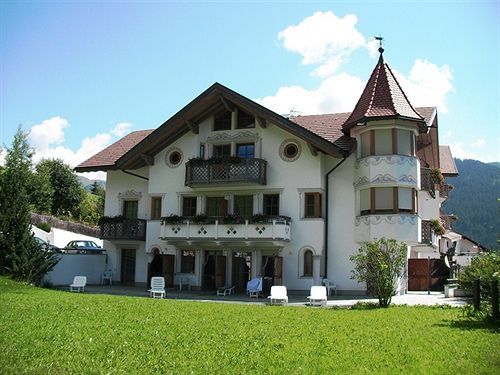 Turmhotel Gschwendt Planca di Sopra Exterior photo